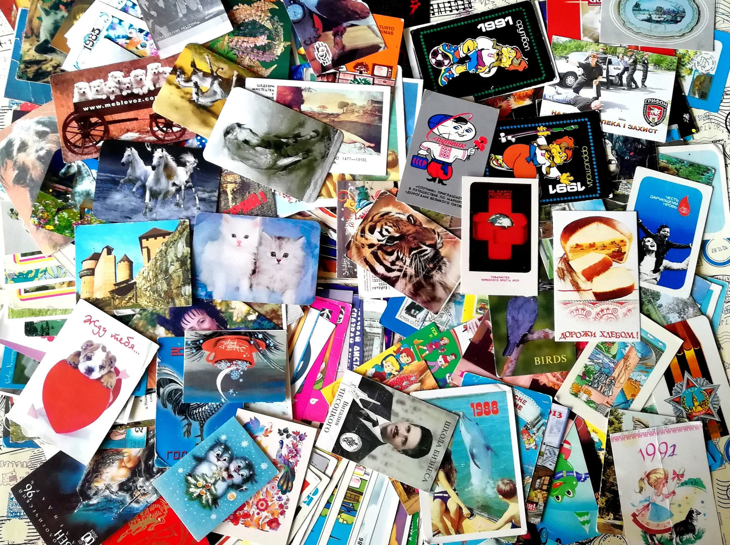 Soviet Pocket Calendars, Mystery Box of 100 - 1000 Vintage Calendars!